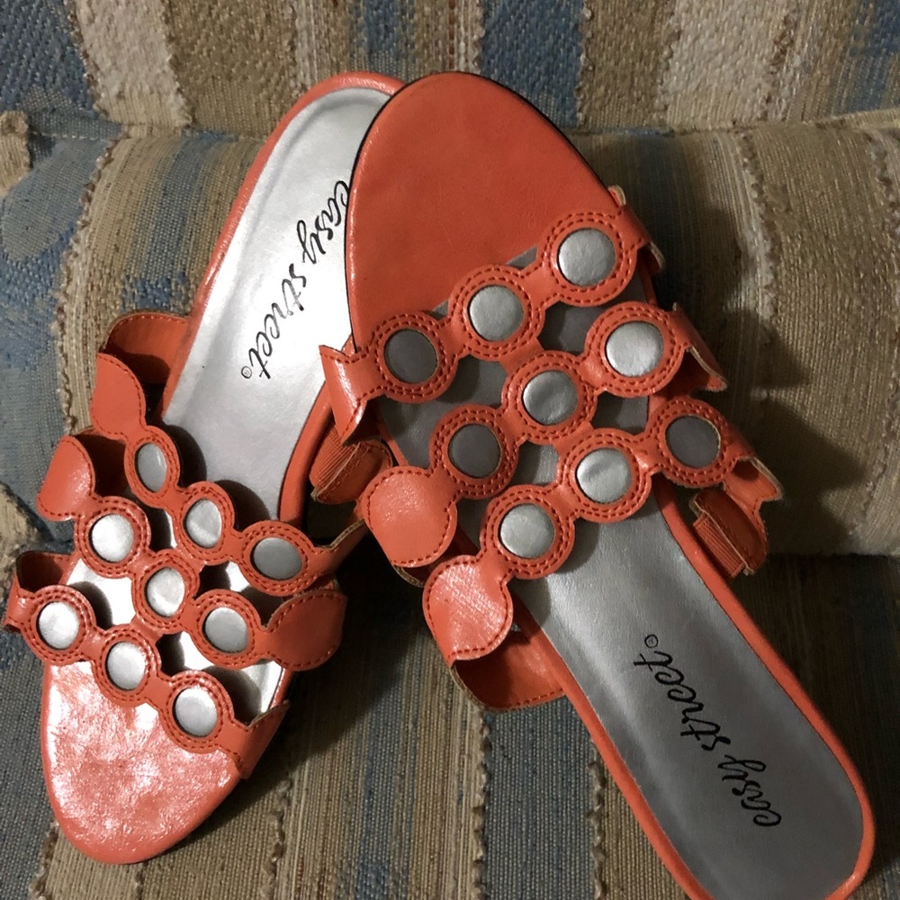 Coral Open Toe Sandals Small